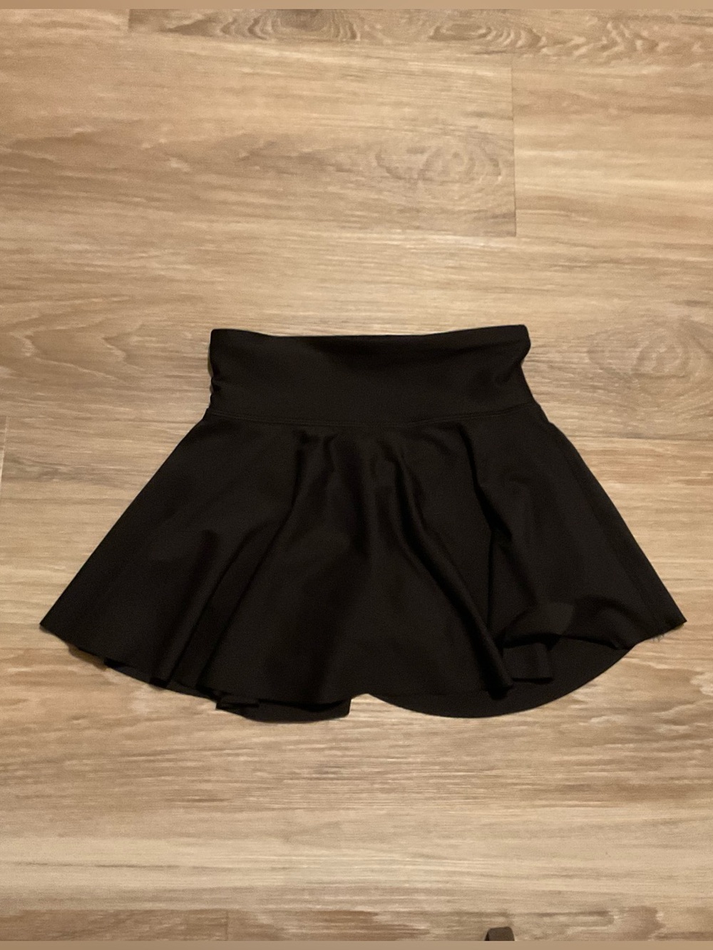 Old Navy active Girl’s Black Flared Skort